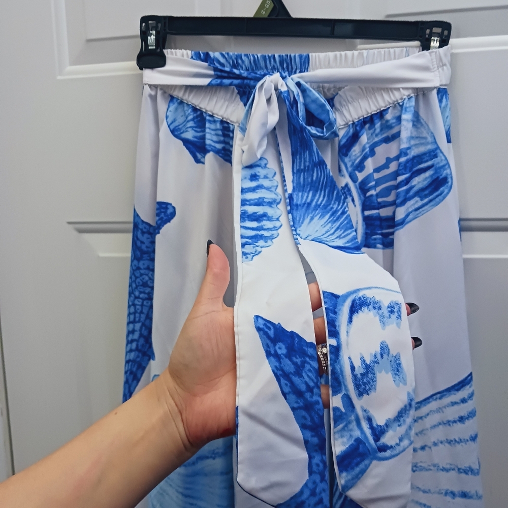 Stylish Blue and White Maxi Skirt - Picture 8 of 8